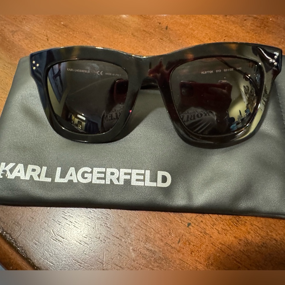 *CLOSET CLEANOUT SALE* Karl Lagerfeld black sunglasses KL877SK